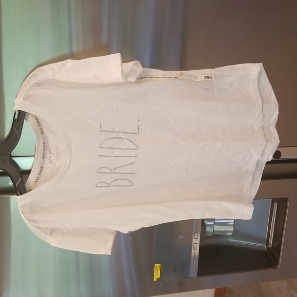 💕RAE DUNN💕 Bride Graphic Tee ~ Silver Glitter M - Picture 1 of 7